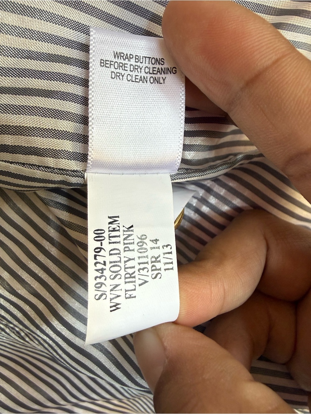 Banana Republic pink blazer with gold button, striped interior lining Petite - Picture 12 of 16